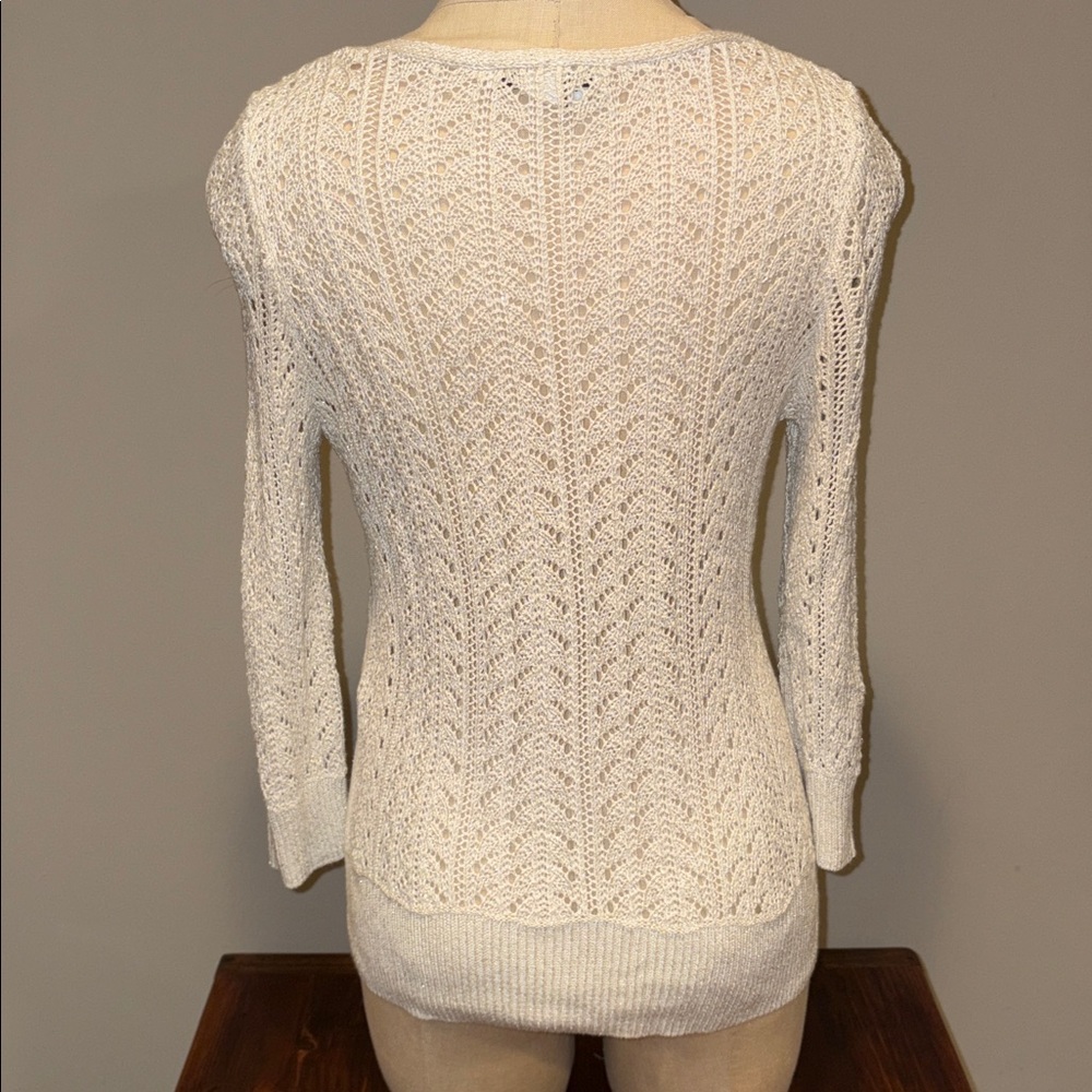 White House Black Market Crochet V-Neck Sweater Size XS - Picture 5 of 11